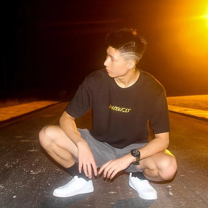 Darkness "THE GIRL" Tee | Black