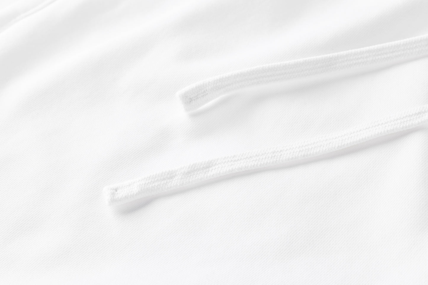 Essential Shorts | White