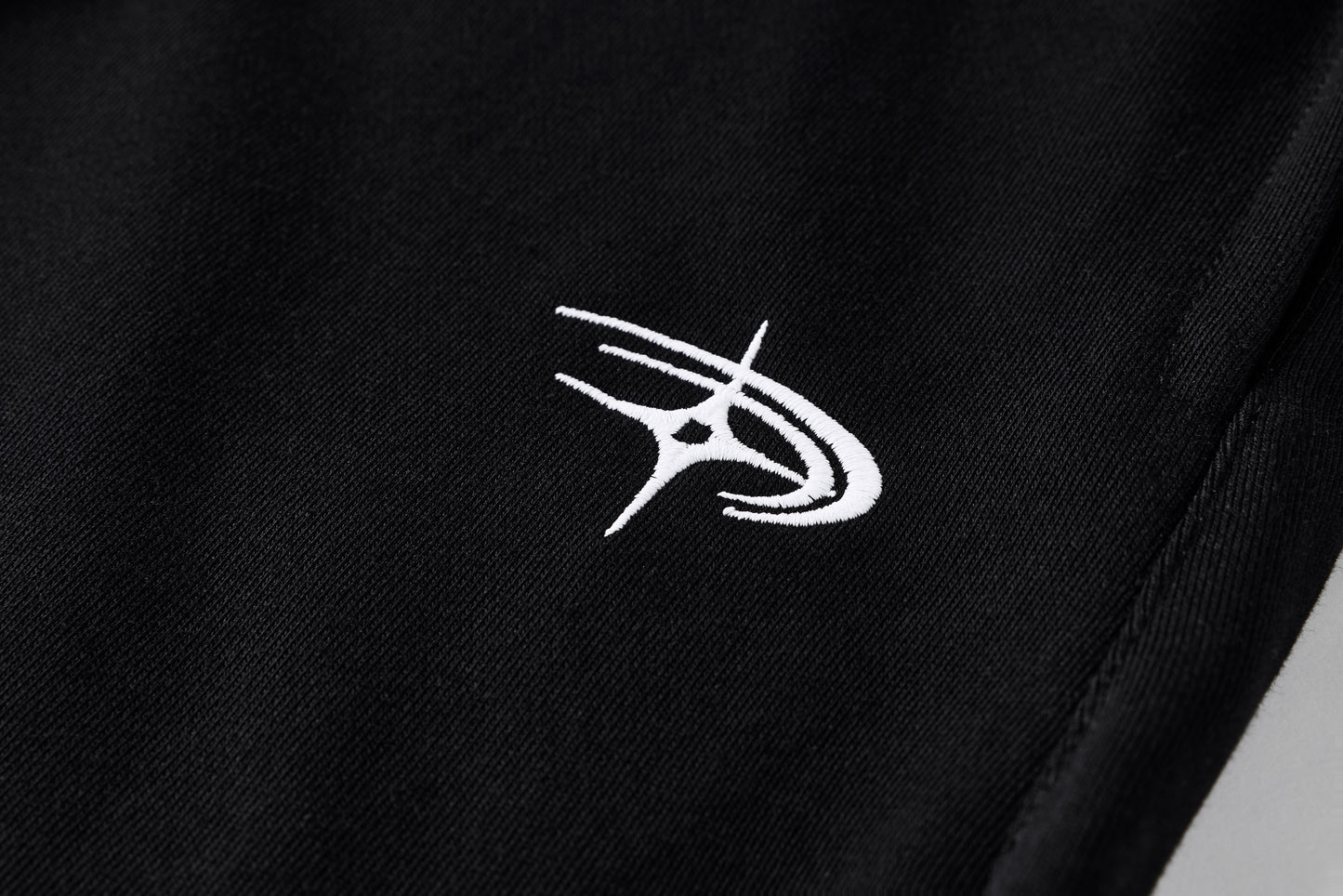 RTW Essential Shorts | Black