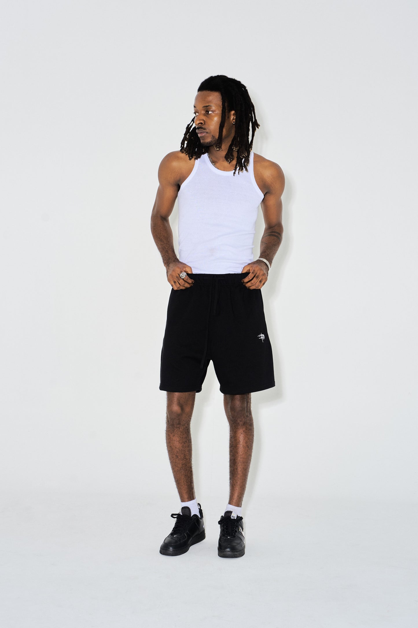RTW Essential Shorts | Black