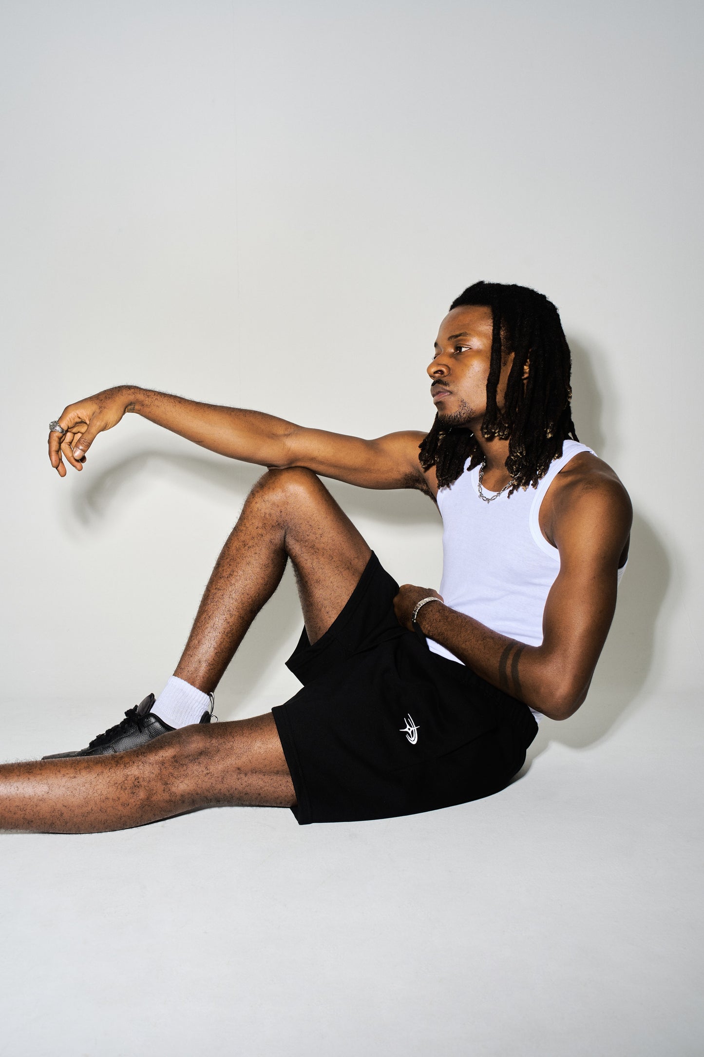 RTW Essential Shorts | Black